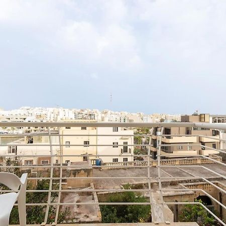 Modern 2Br Apt In The Quaint Village Of Marsaskala & Ac By 360 Estates Buitenkant foto