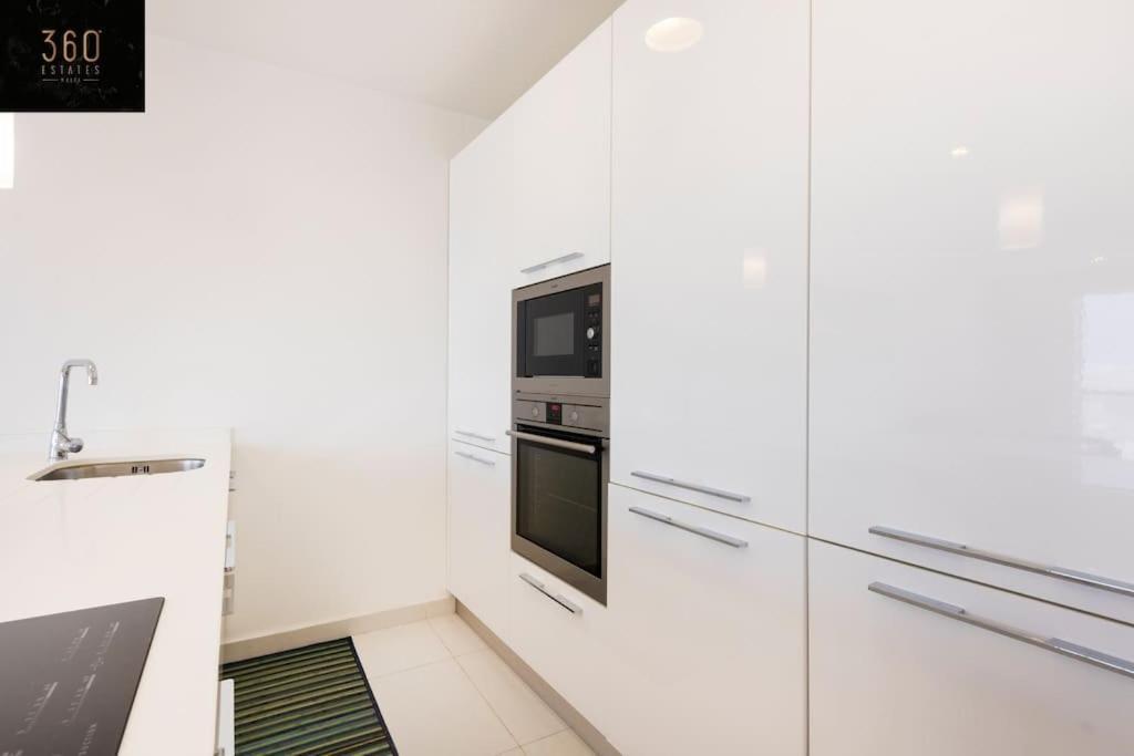 Modern 2Br Apt In The Quaint Village Of Marsaskala & Ac By 360 Estates Buitenkant foto