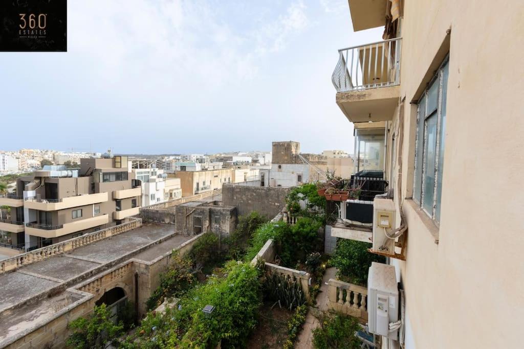 Modern 2Br Apt In The Quaint Village Of Marsaskala & Ac By 360 Estates Buitenkant foto